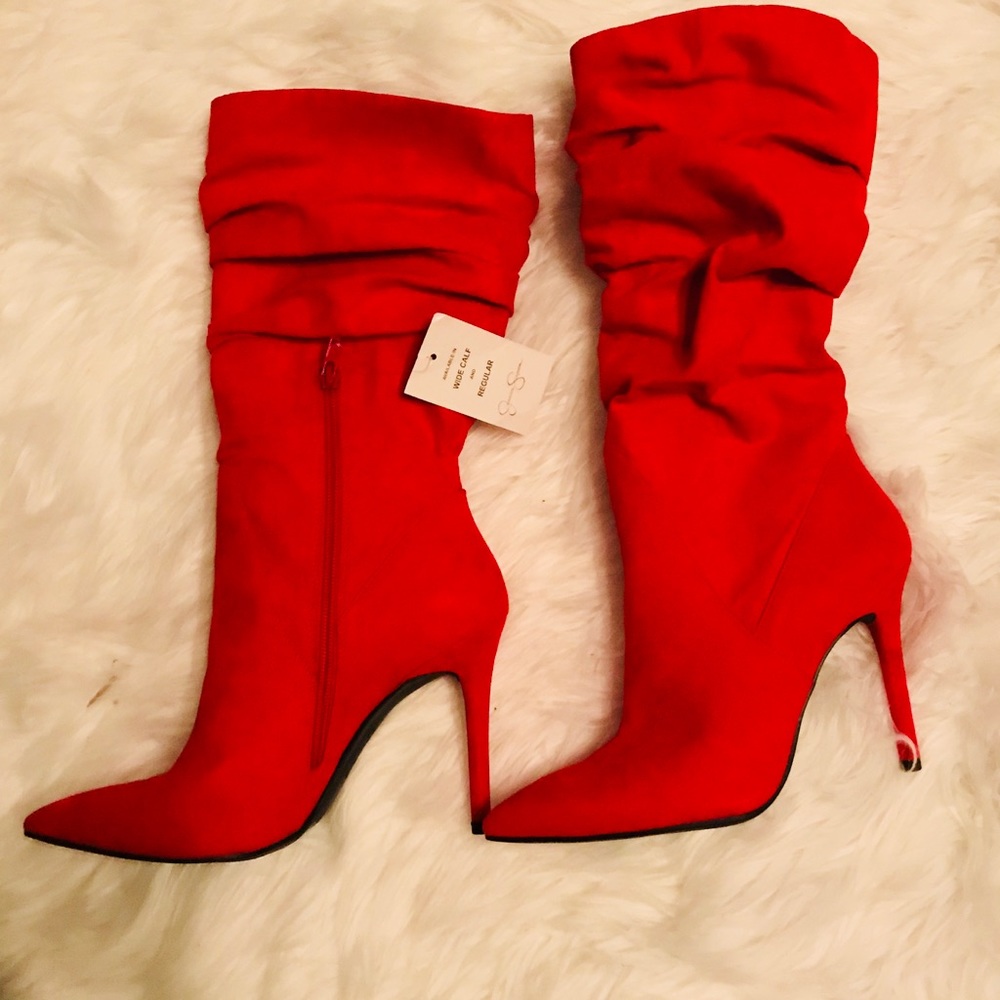 Brand new orange heel boots😍😍😍